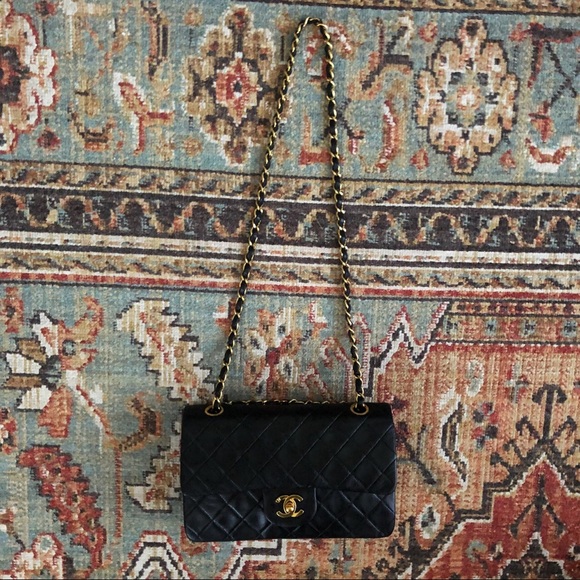 SOLD***Chanel Vintage Classic Double Flap Bag - Picture 7 of 13